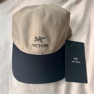 Arc'teryx Bird Word Cap